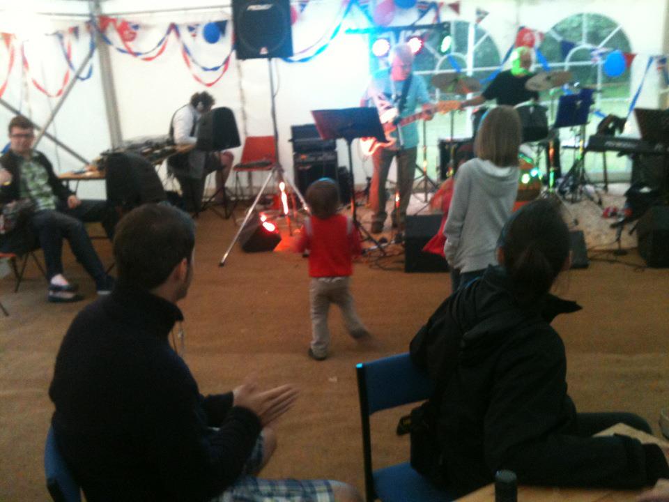 Piddinghoe Unplugged evening band and dance